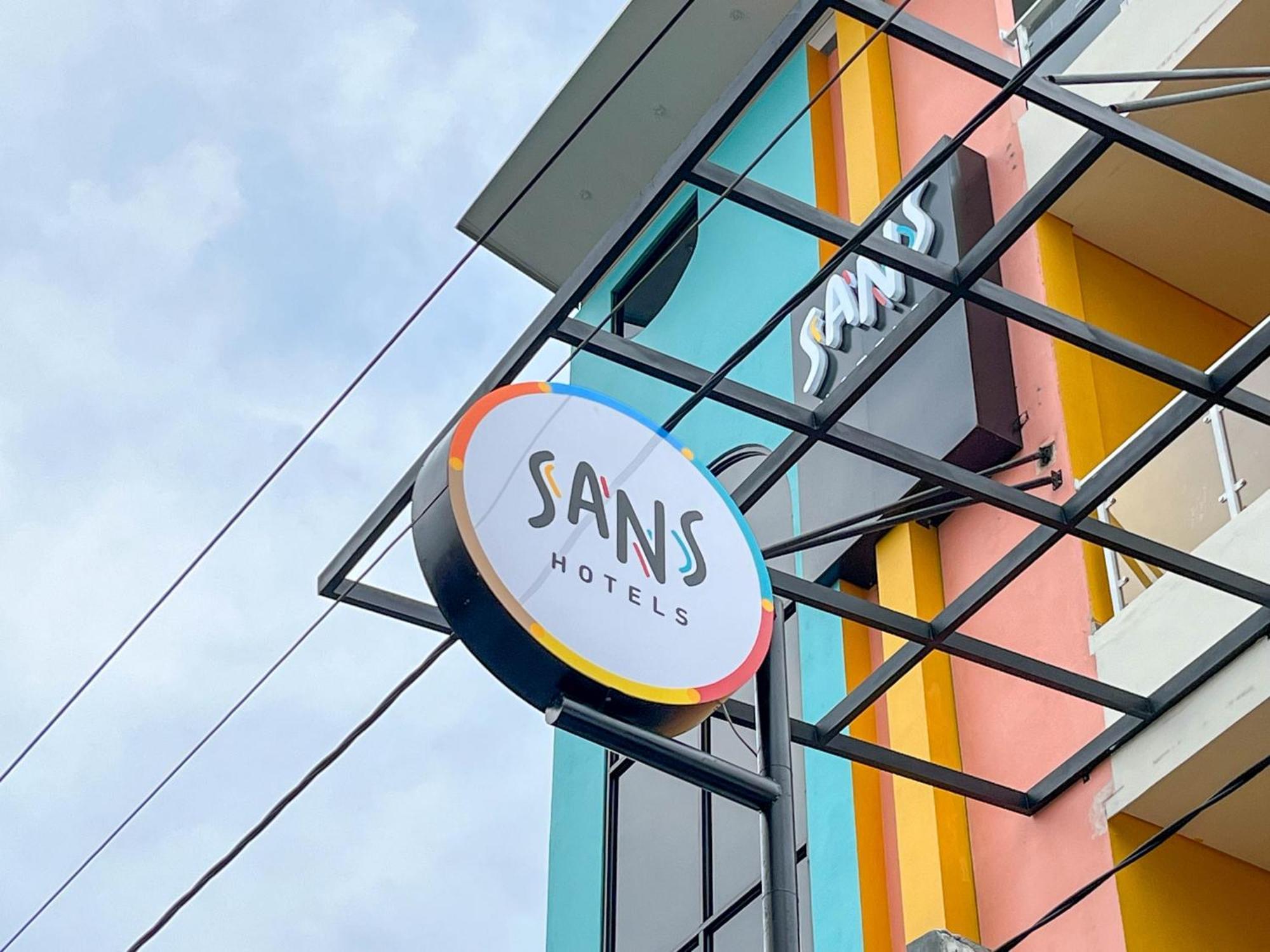 Sans Premiere Majapahit