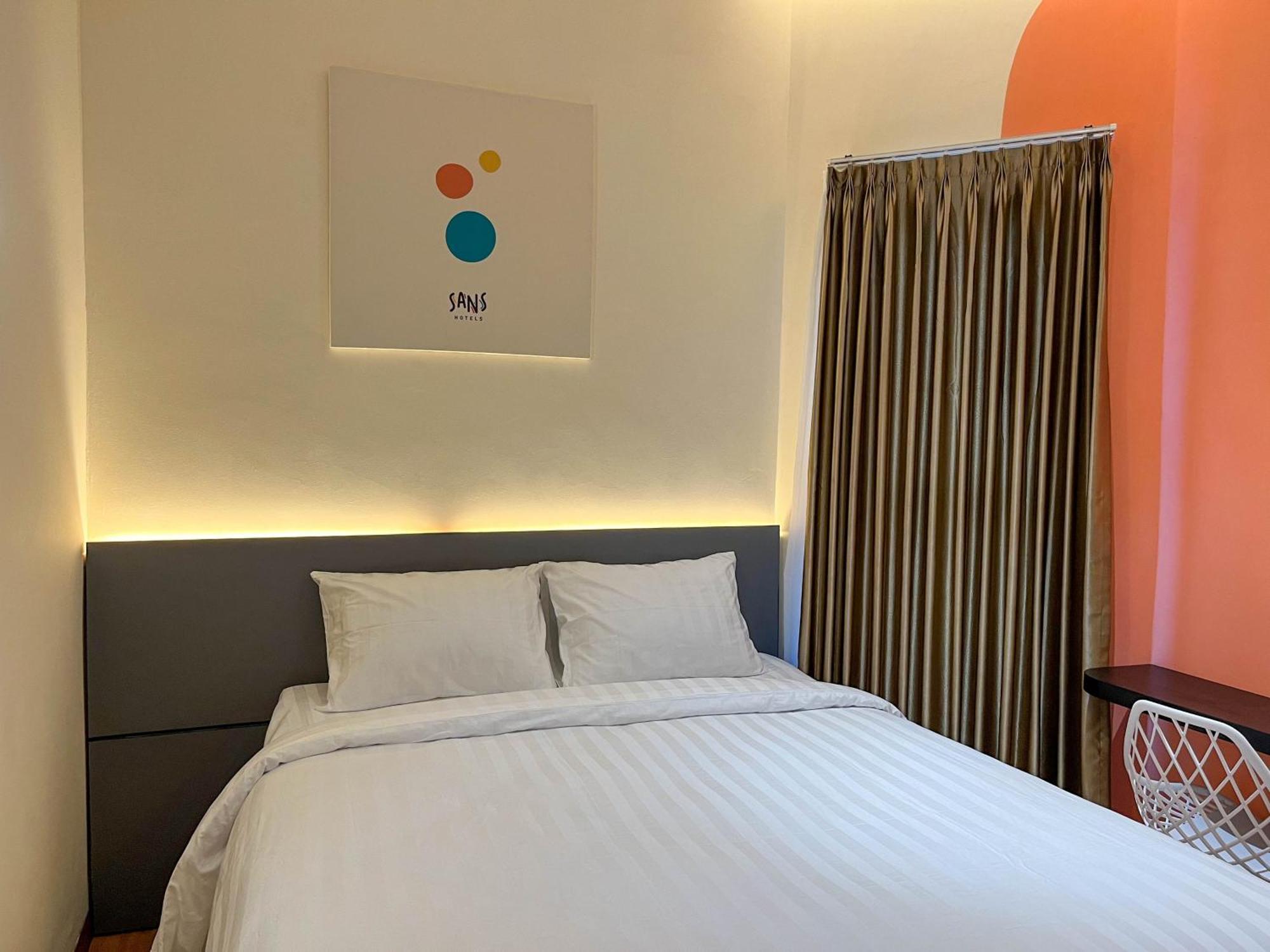 Sans Premiere Majapahit Hotel Semarang