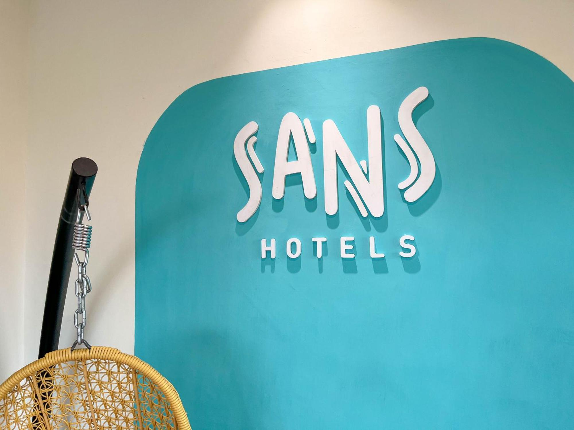 Sans Premiere Majapahit Hotel Semarang